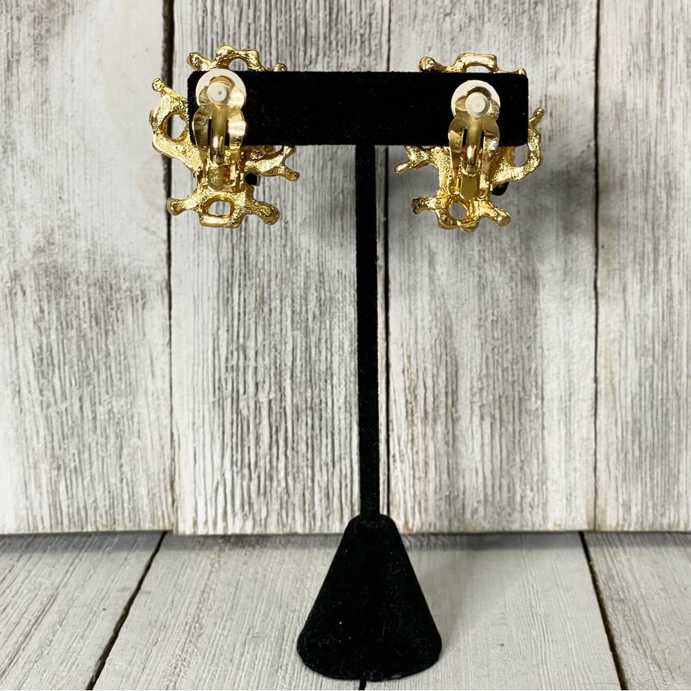 Ivana Ivana Trump Vintage Brutalist Chunky Gold Tone Lucite Clip On Earrings View 6